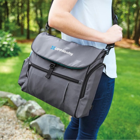 Gemline uptown navy blue convertible diaper bag NWT - Picture 3 of 8